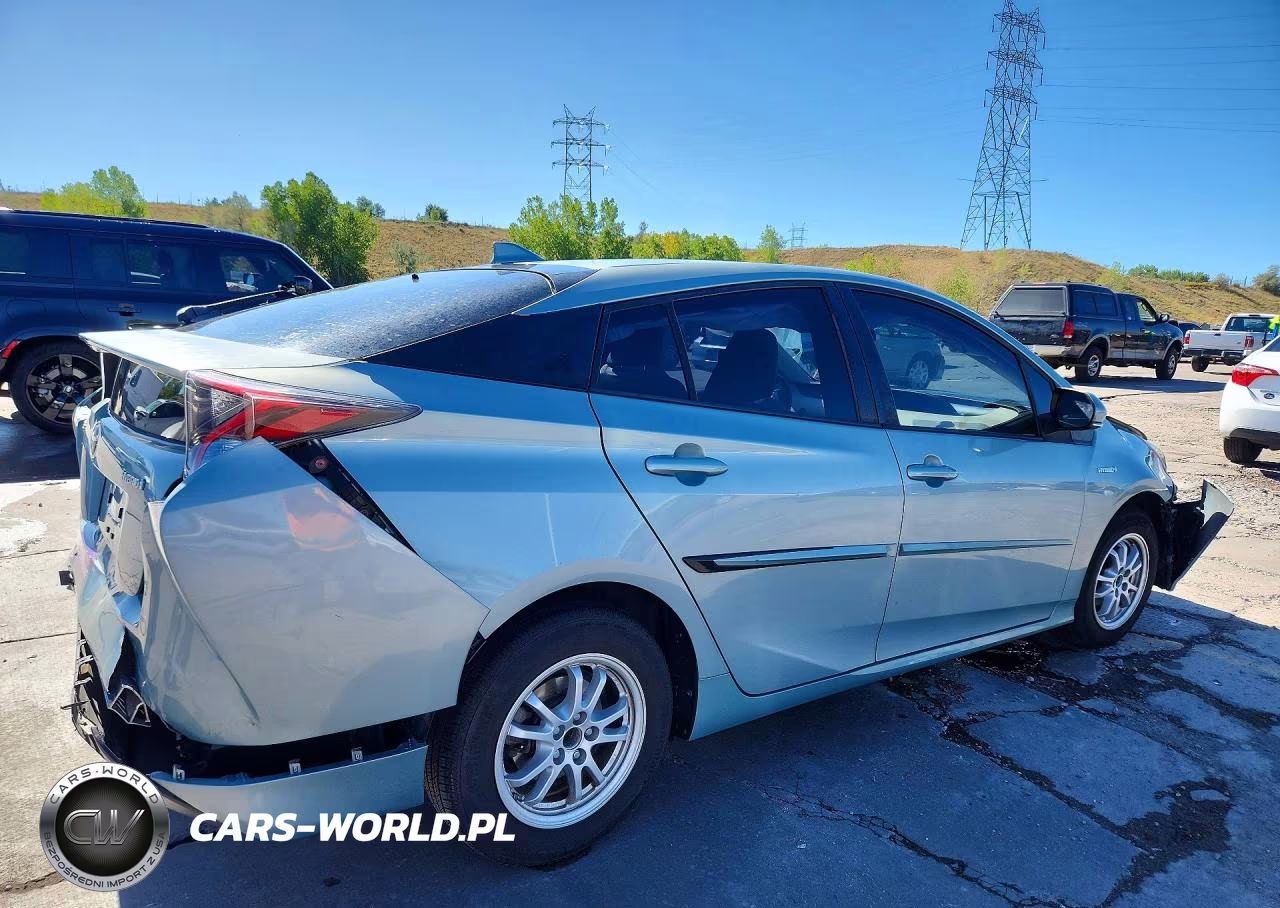 2016 Toyota Prius Two VIN:JTDKBRFU8G3509571 - 3