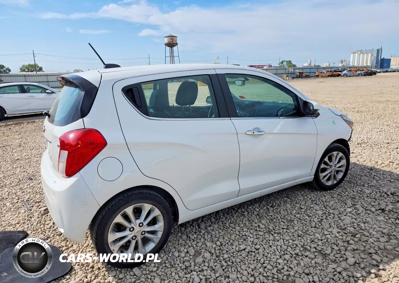 2020 Chevrolet Spark 2Lt VIN:KL8CF6SA1LC468061 - 3