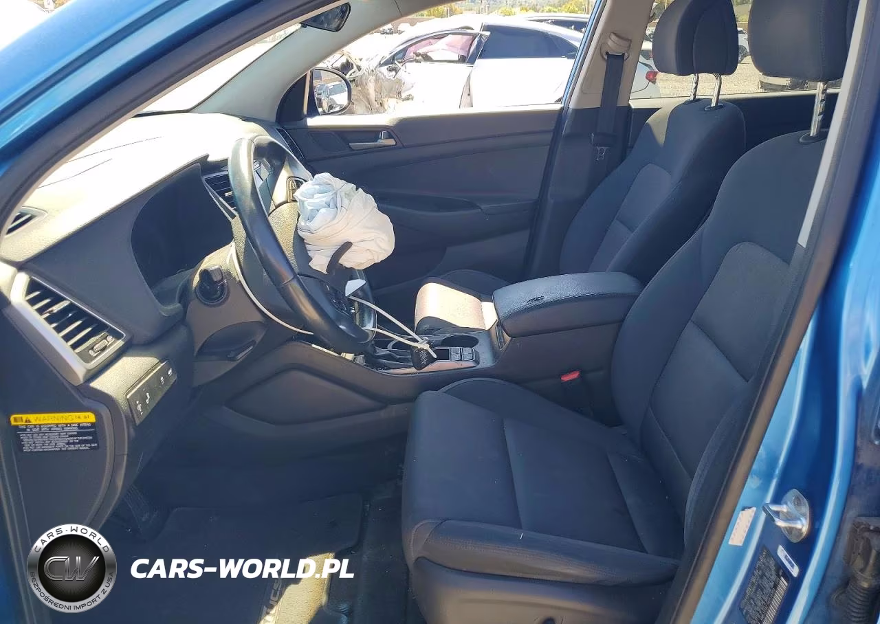 2017 Hyundai Tucson Sport VIN:KM8J33A27HU518393 - 7