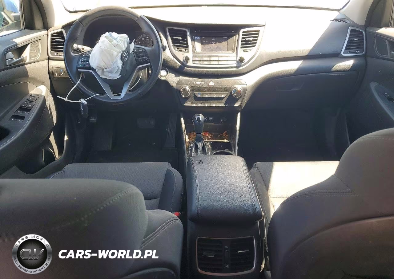 2017 Hyundai Tucson Sport VIN:KM8J33A27HU518393 - 8