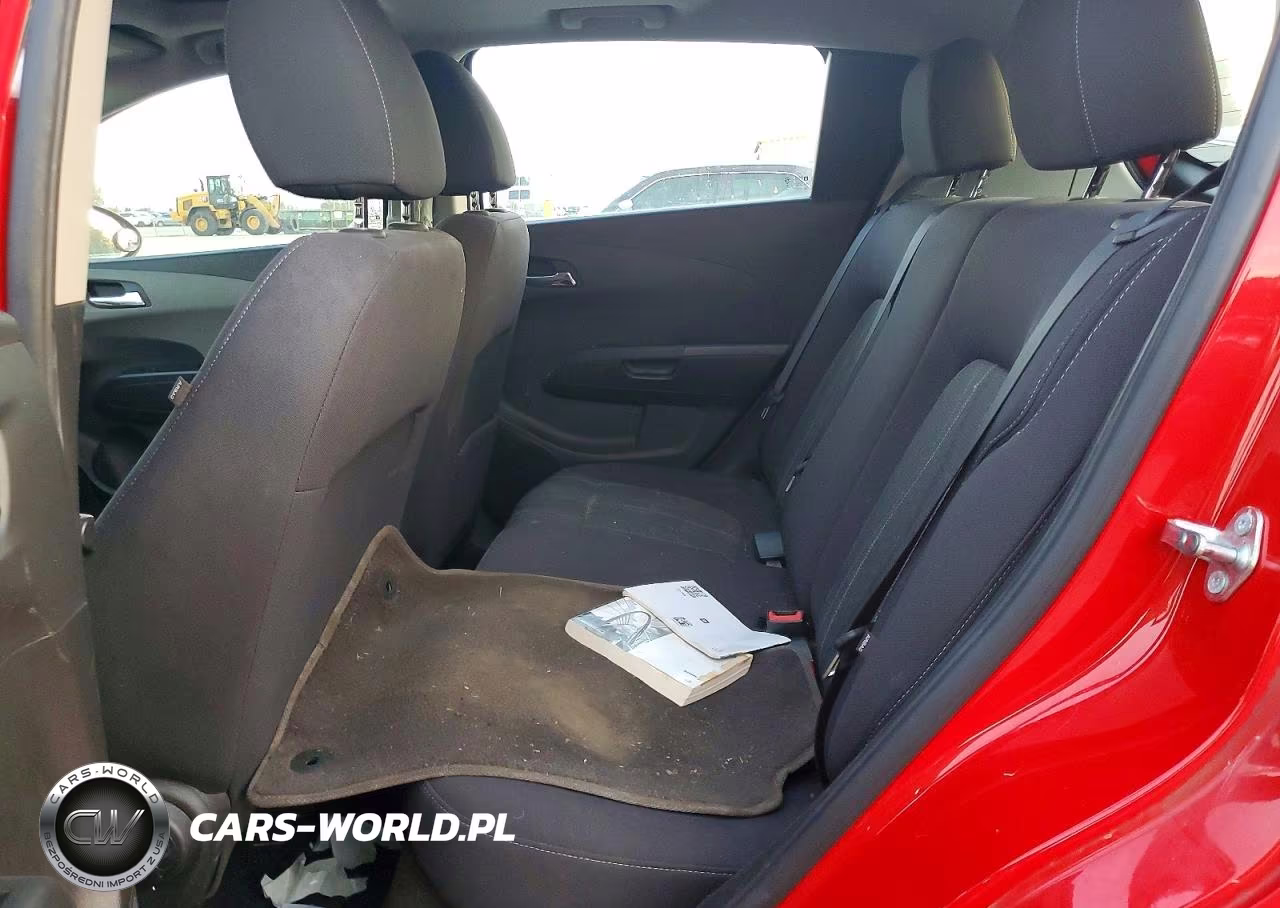2015 Chevrolet Sonic Lt VIN:1G1JC6SB3F4136453 - 10