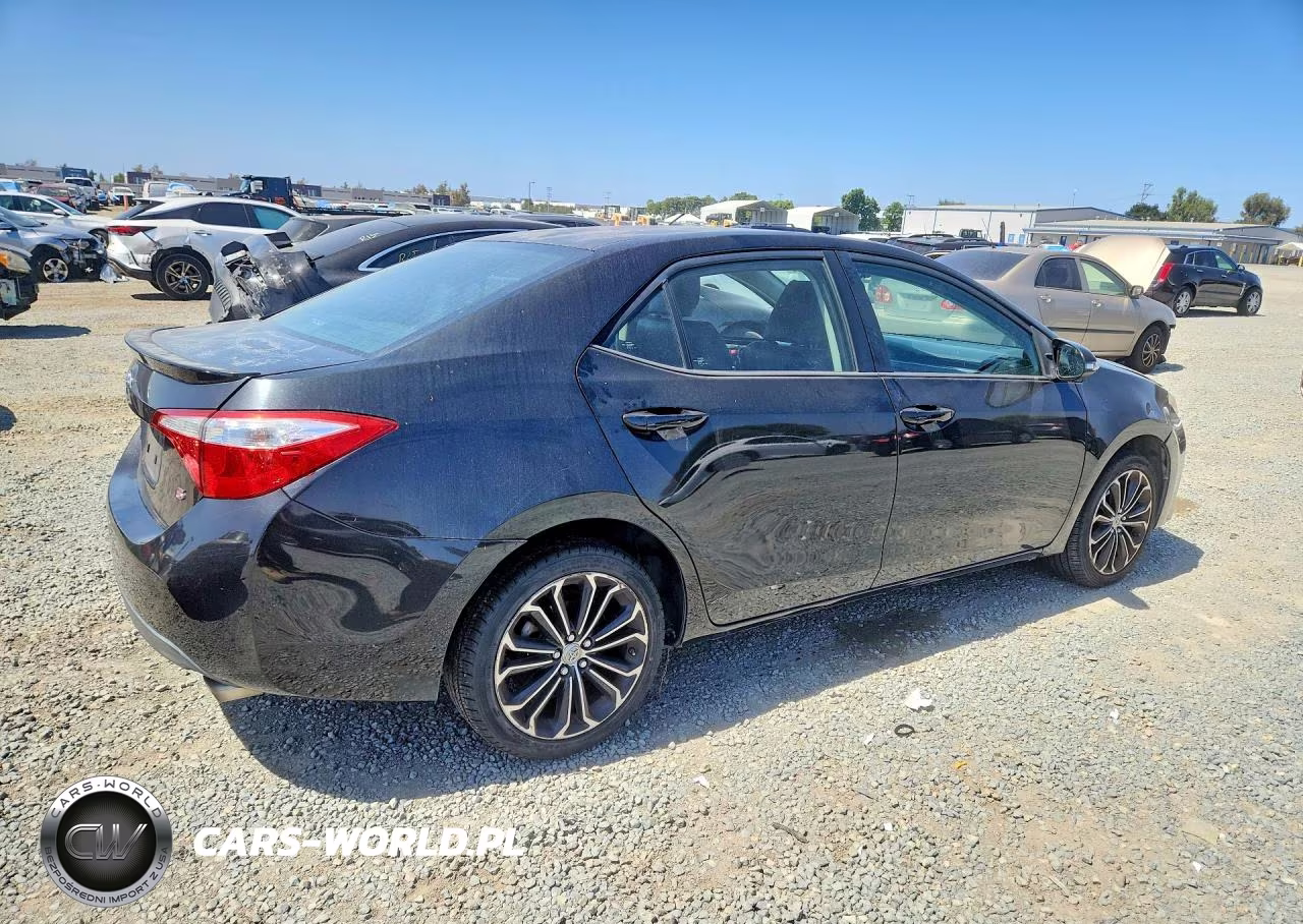 2014 Toyota Corolla S Plus VIN:5YFBURHE3EP069327 - 3
