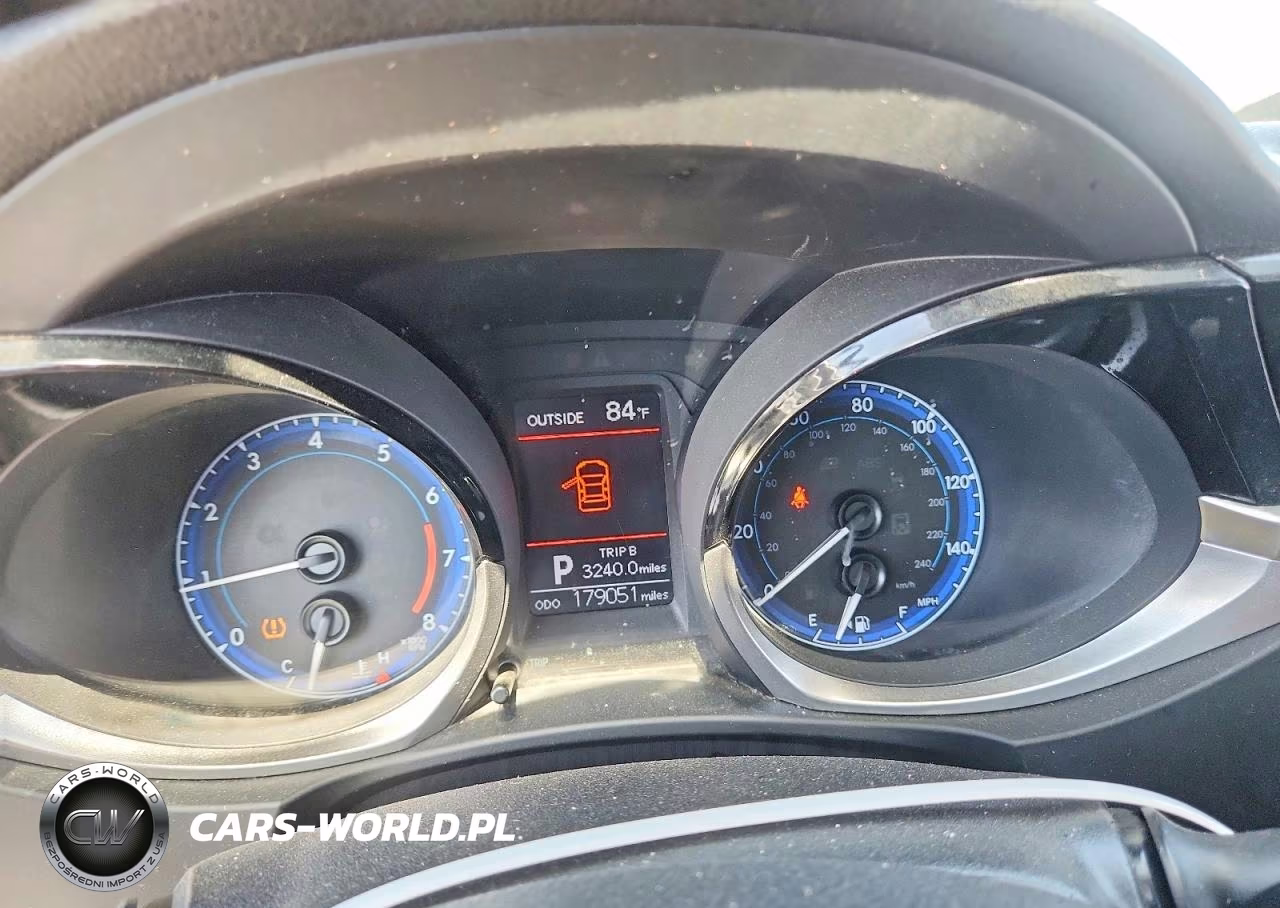 2014 Toyota Corolla S Plus VIN:5YFBURHE3EP069327 - 9