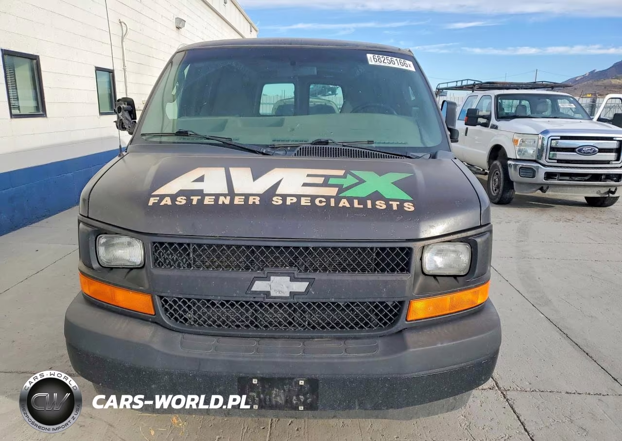 2017 Chevrolet Express 3500 Delivery Van VIN:1GCZGHFG9H1104840 - 5