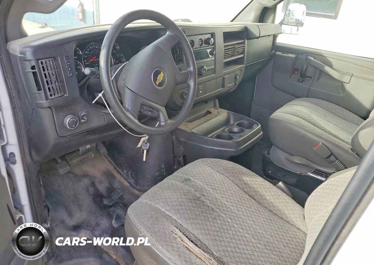 2017 Chevrolet Express 3500 Delivery Van VIN:1GCZGHFG9H1104840 - 8
