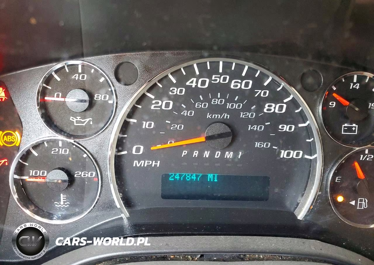 2017 Chevrolet Express 3500 Delivery Van VIN:1GCZGHFG9H1104840 - 9
