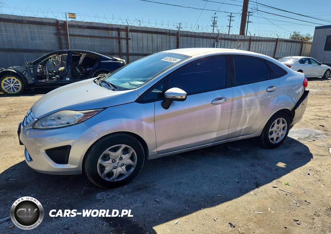 2013 Ford Fiesta Se VIN:3FADP4BJ5DM149460 - 1