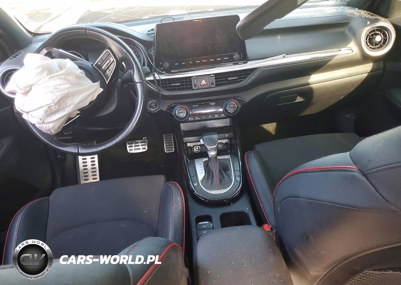 2024 Kia Forte Gt VIN:3KPF44ACXRE783251 - 8