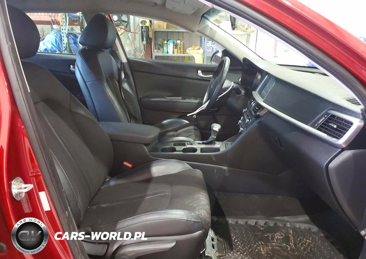 2020 Kia Optima S VIN:5XXGT4L36LG428984 - 7
