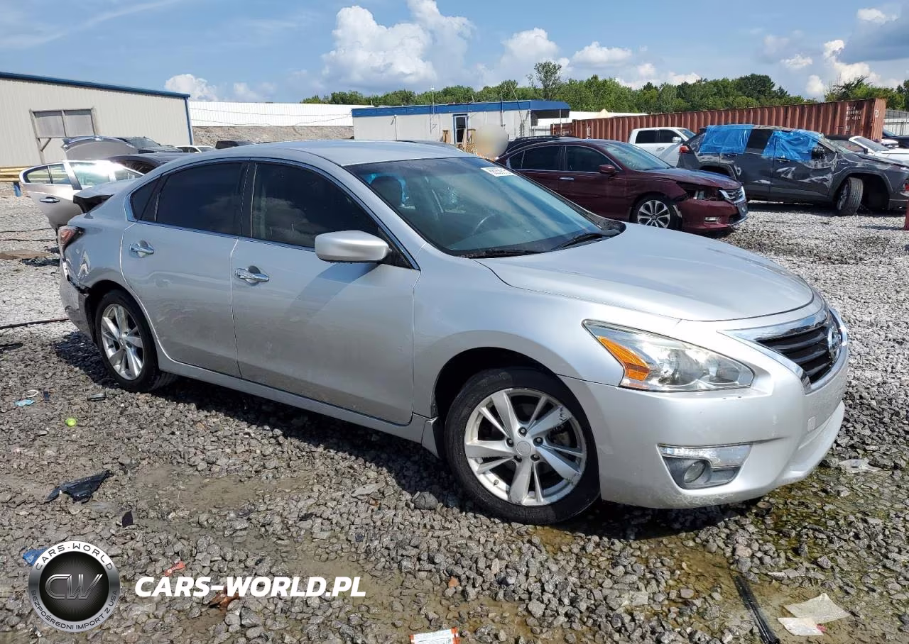 2015 Nissan Altima 2.5 VIN:1N4AL3AP6FC263941 - 4