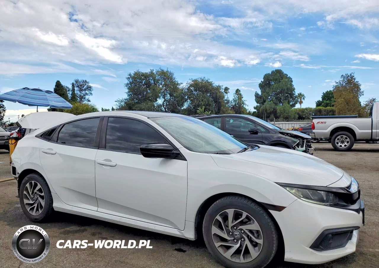 2020 Honda Civic Lx VIN:2HGFC2F63LH571878 - 4