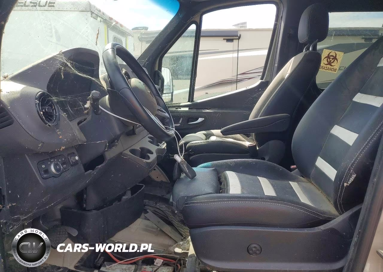 2019 Mercedes-Benz Sprinter 2500-3500 Delivery Van VIN:WD4FF0CD9KP191022 - 7
