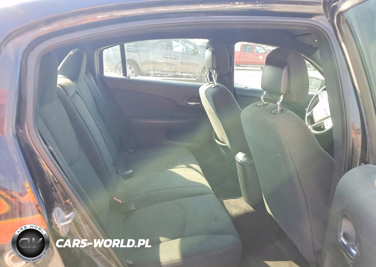 2011 Chrysler 200 Touring VIN:1C3BC1FB8BN606574 - 10