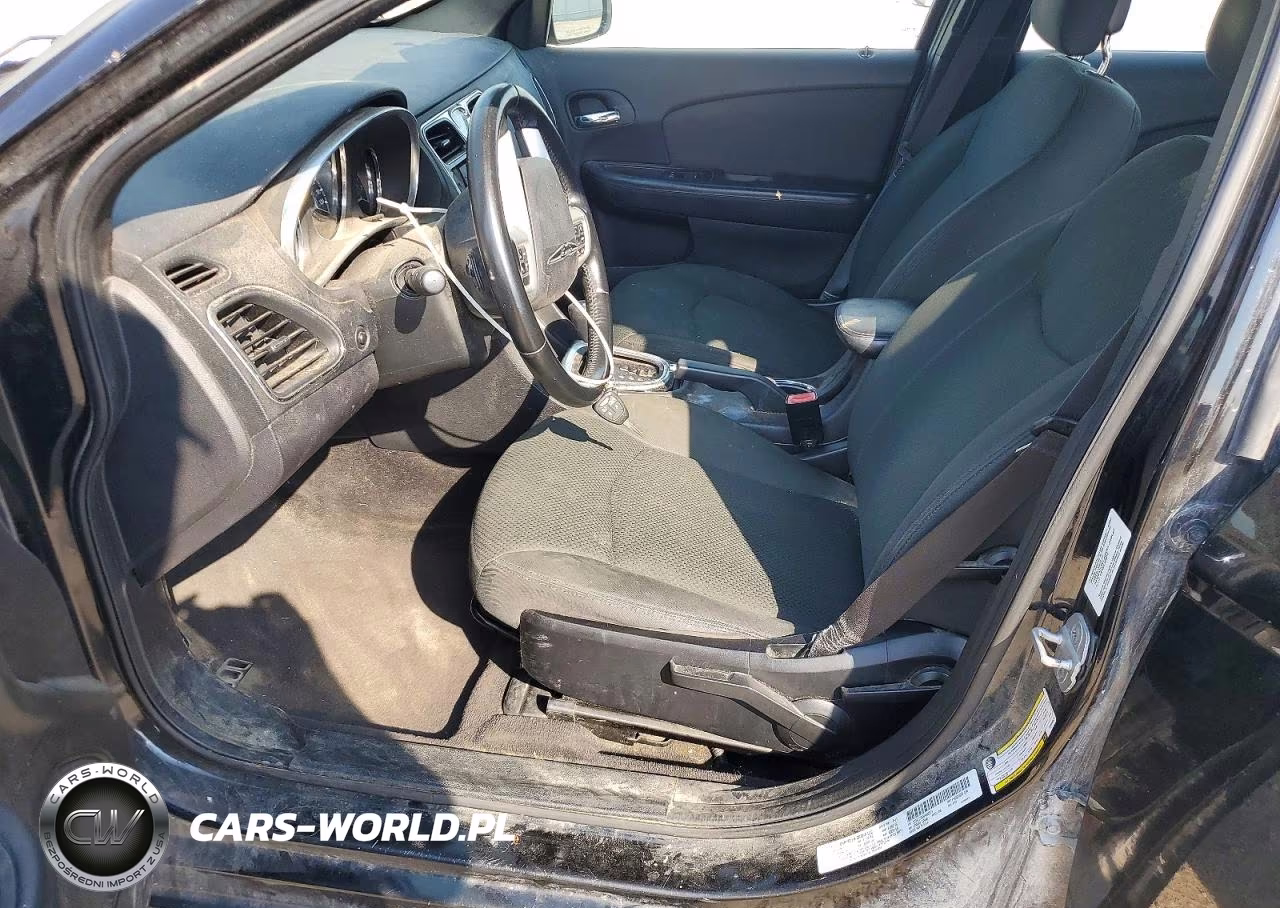 2011 Chrysler 200 Touring VIN:1C3BC1FB8BN606574 - 7