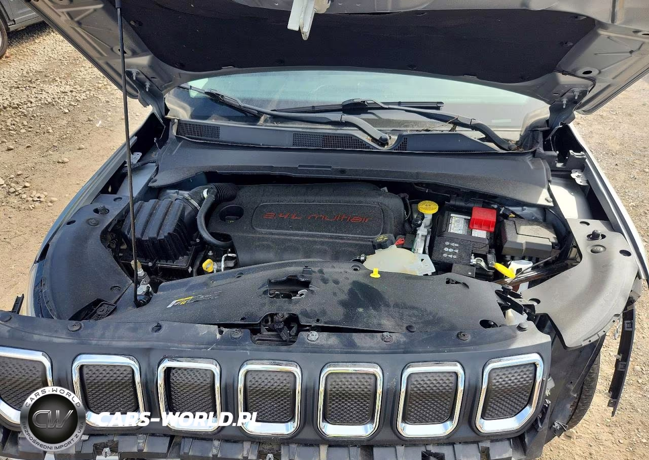 2022 Jeep Compass Latitude VIN:3C4NJDBB9NT165631 - 12