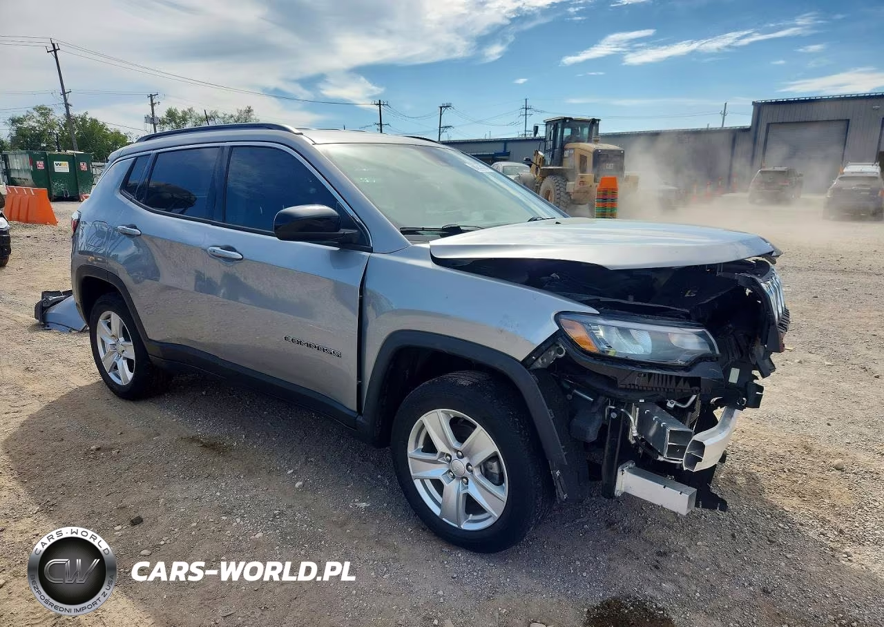 2022 Jeep Compass Latitude VIN:3C4NJDBB9NT165631 - 4