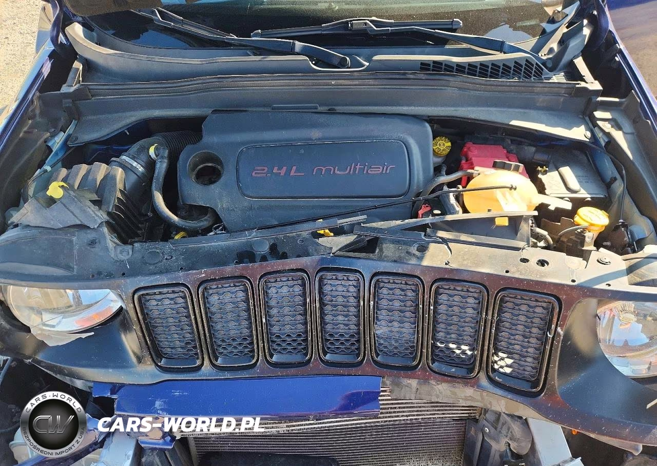 2020 Jeep Renegade Latitude VIN:ZACNJABB1LPL75284 - 11