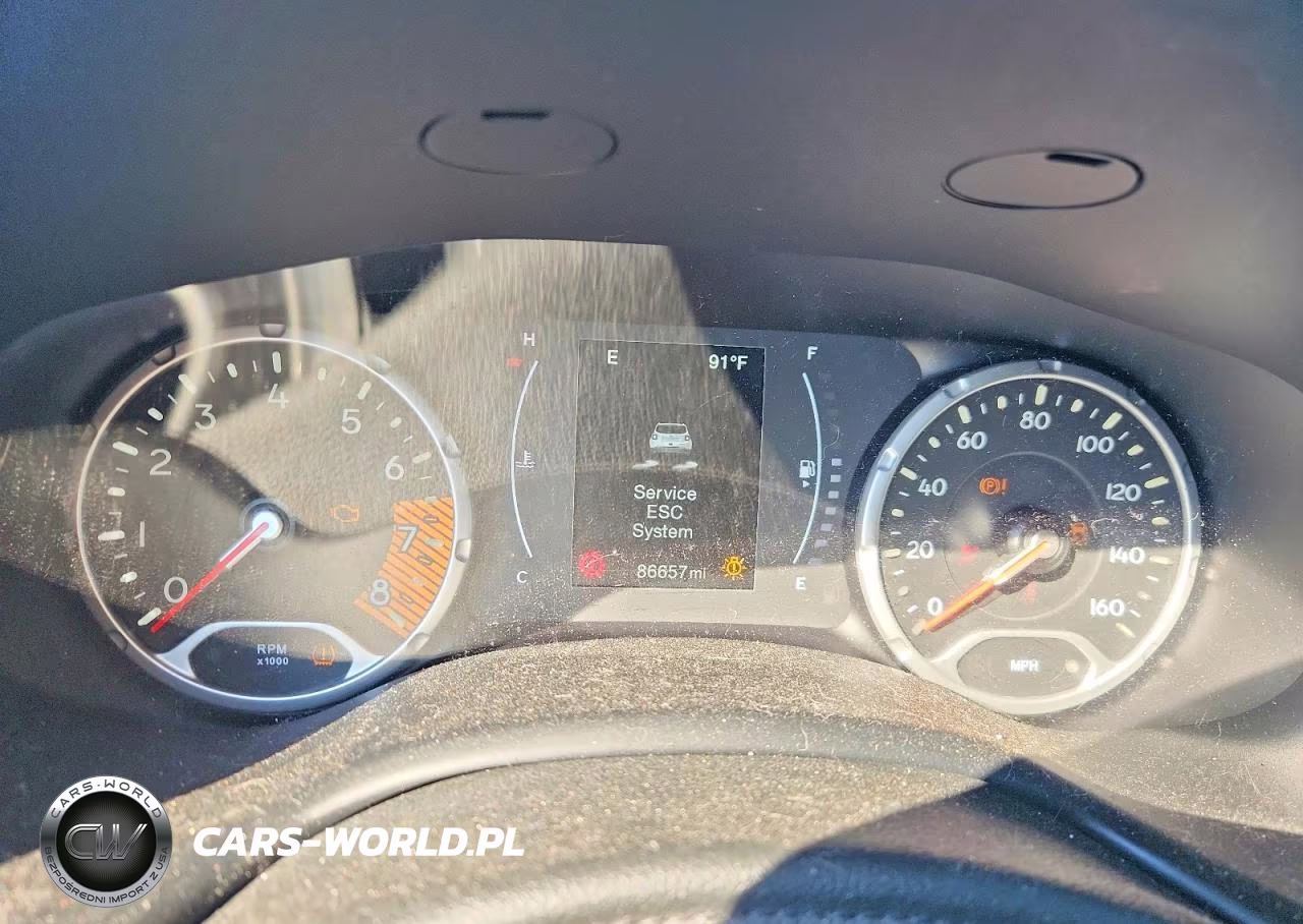 2020 Jeep Renegade Latitude VIN:ZACNJABB1LPL75284 - 9