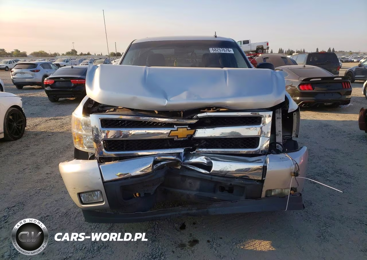 2011 Chevrolet Silverado C1500 Lt VIN:3GCPCSE07BG188623 - 5