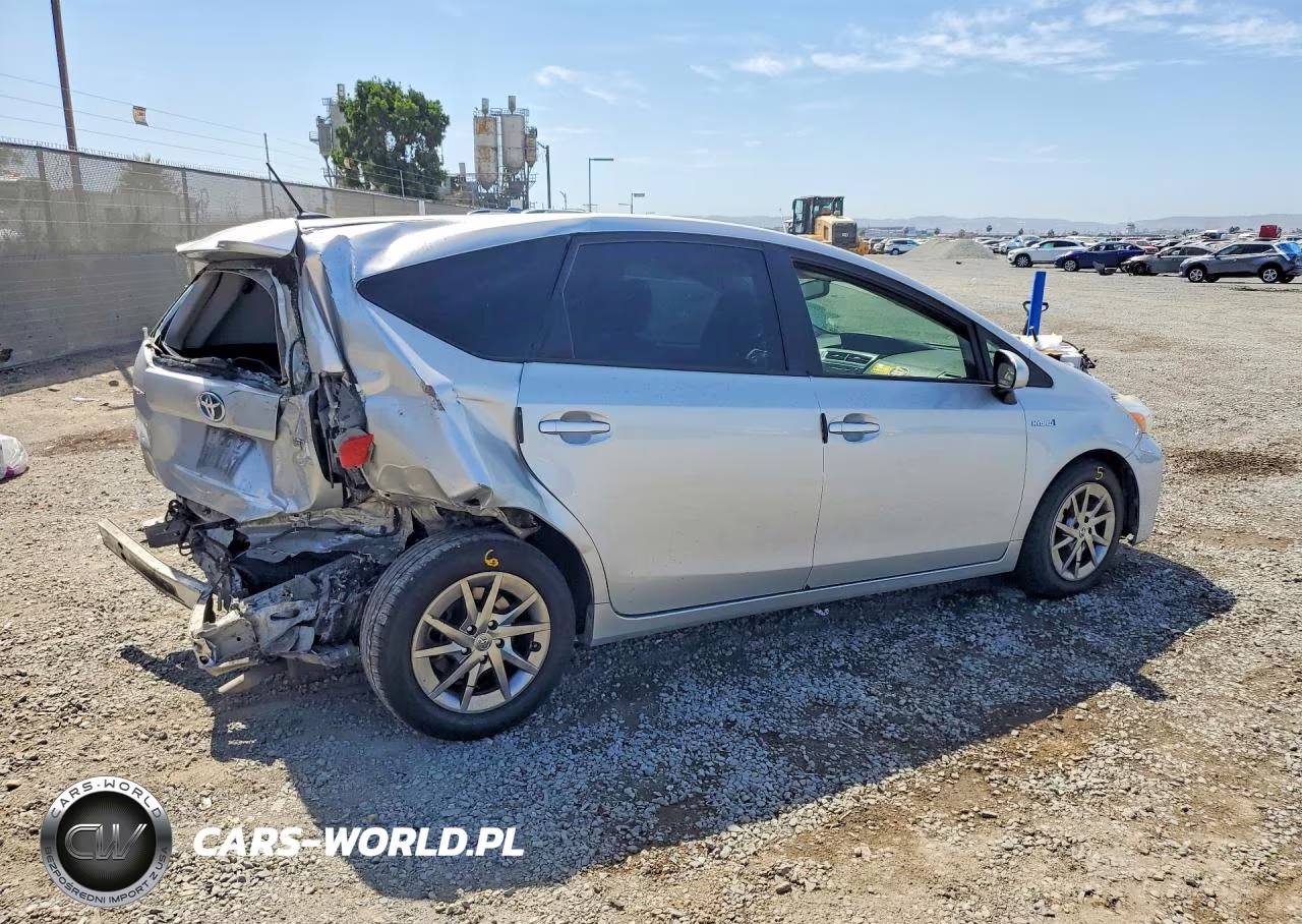 2017 Toyota Prius V Four VIN:JTDZN3EU6HJ067732 - 3