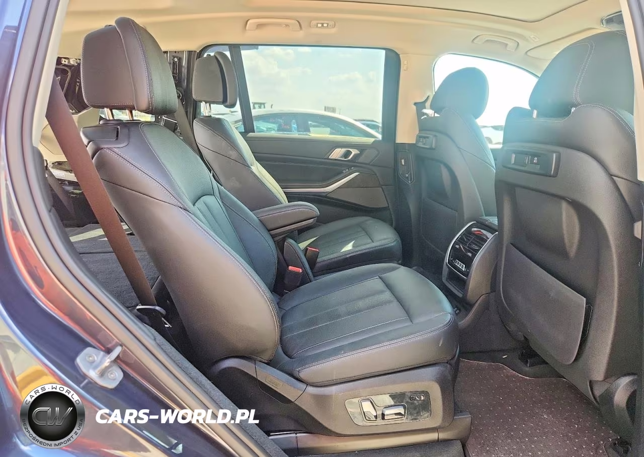 2020 BMW X7 xDrive40I VIN:5UXCW2C08L9D05816 - 11