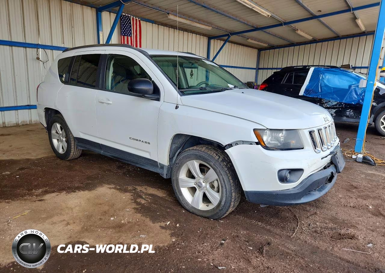 2014 Jeep Compass Sport VIN:1C4NJDBB1ED828227 - 4