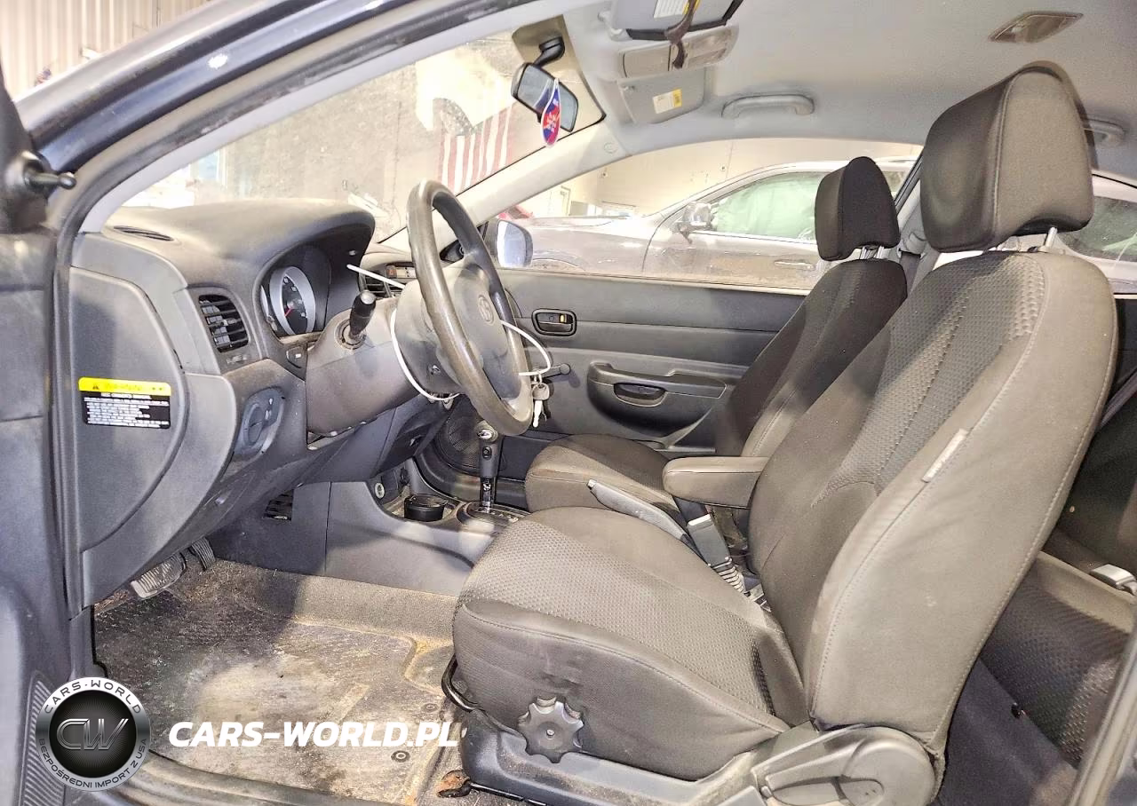 2010 Hyundai Accent Gs VIN:KMHCM3AC9AU167331 - 7