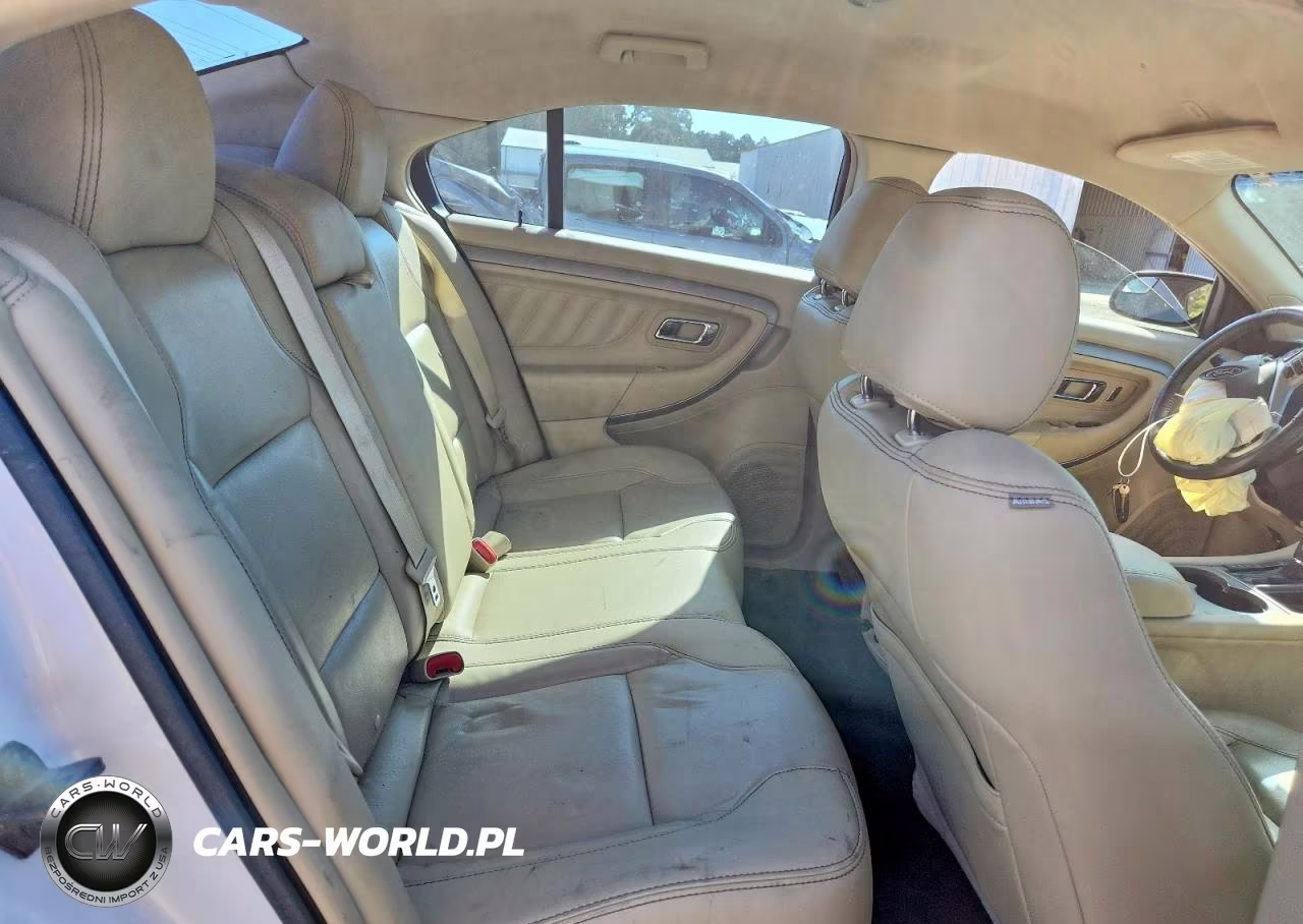 2018 Ford Taurus Sel VIN:1FAHP2E86JG115662 - 10