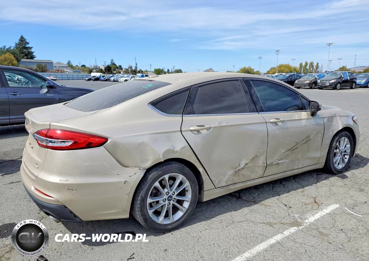 2019 Ford Fusion Se VIN:3FA6P0HDXKR152020 - 3
