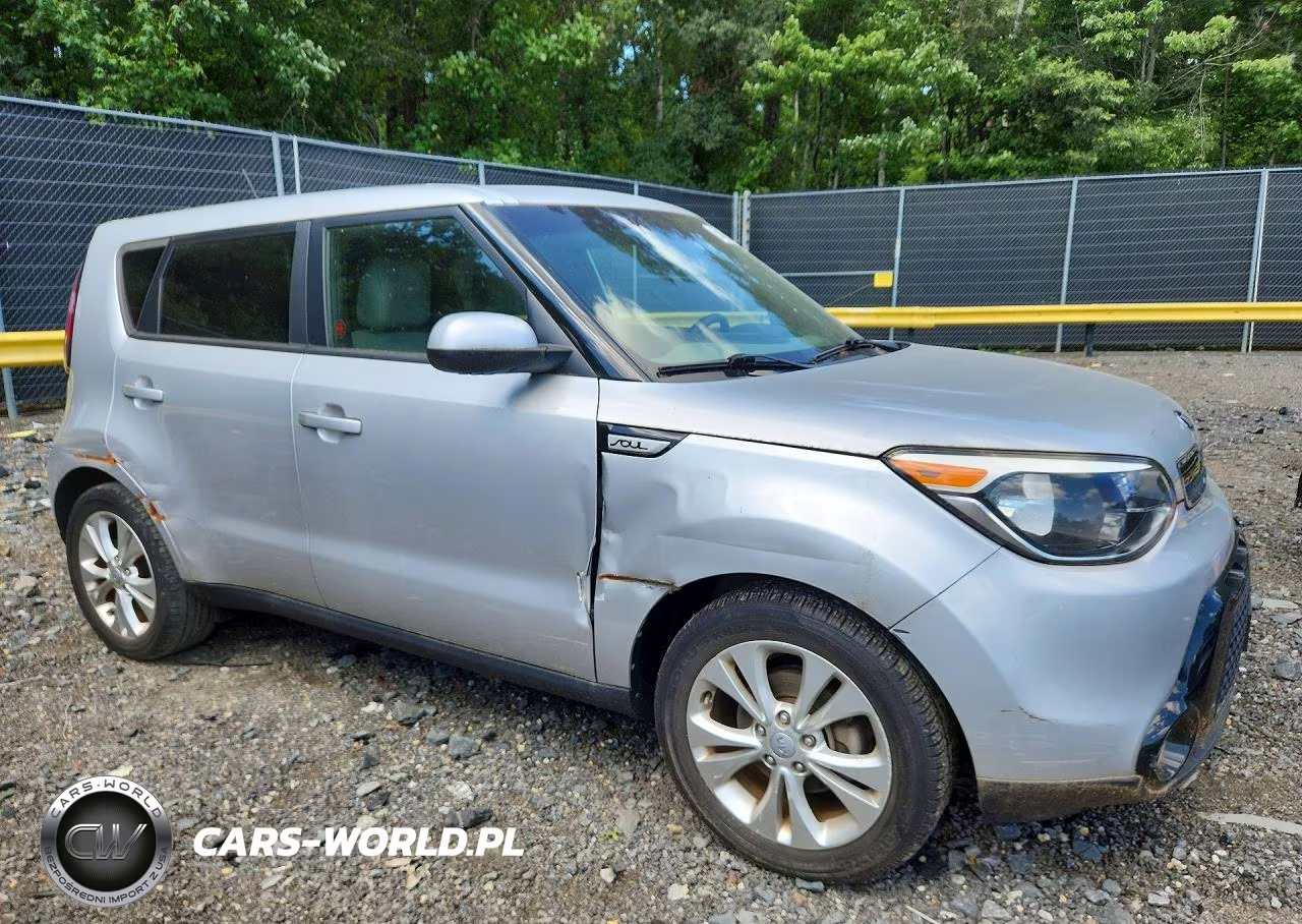 2016 Kia Soul + VIN:KNDJP3A50G7851440 - 4