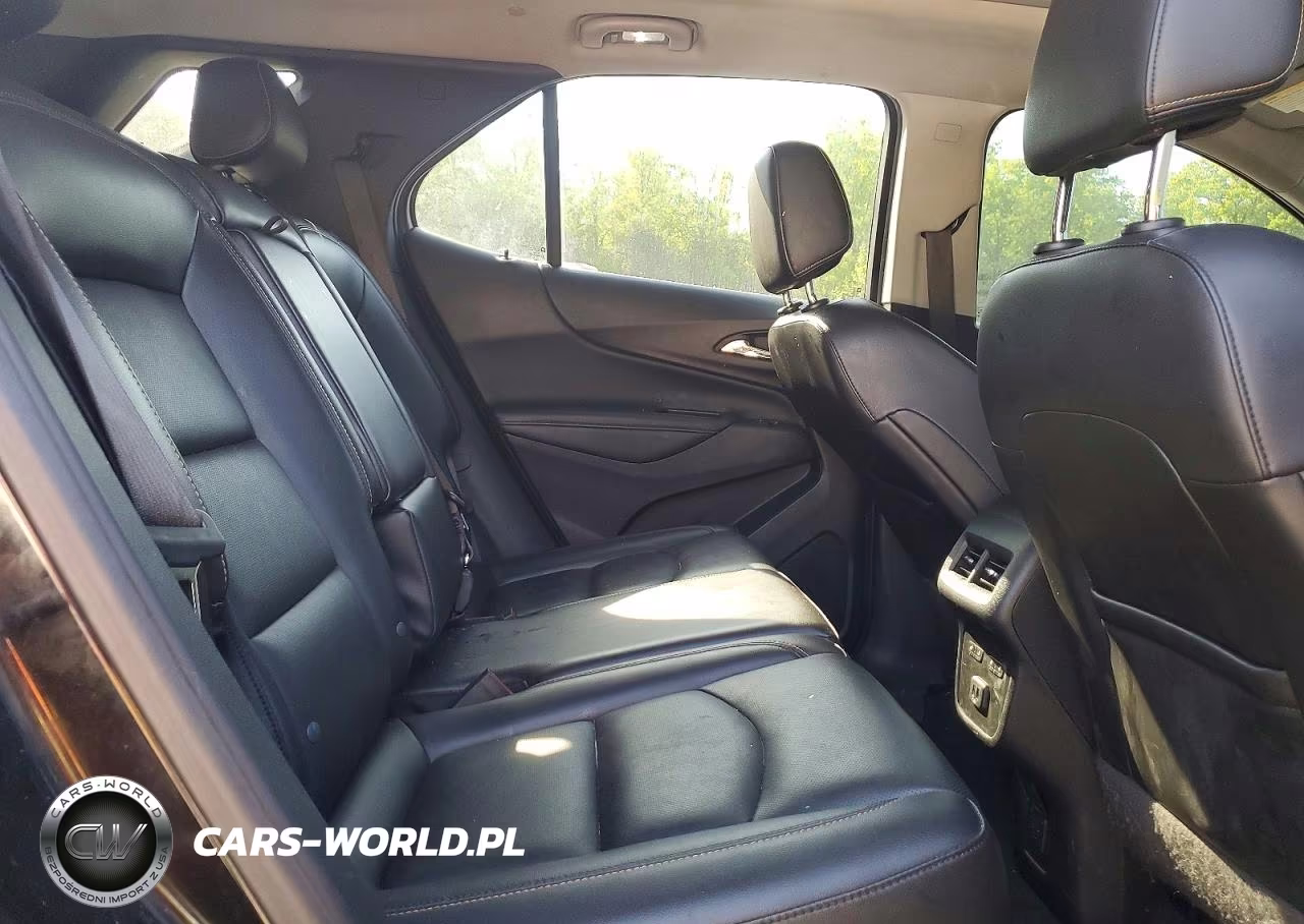 2021 Chevrolet Equinox Premier VIN:2GNAXXEV0M6124447 - 11