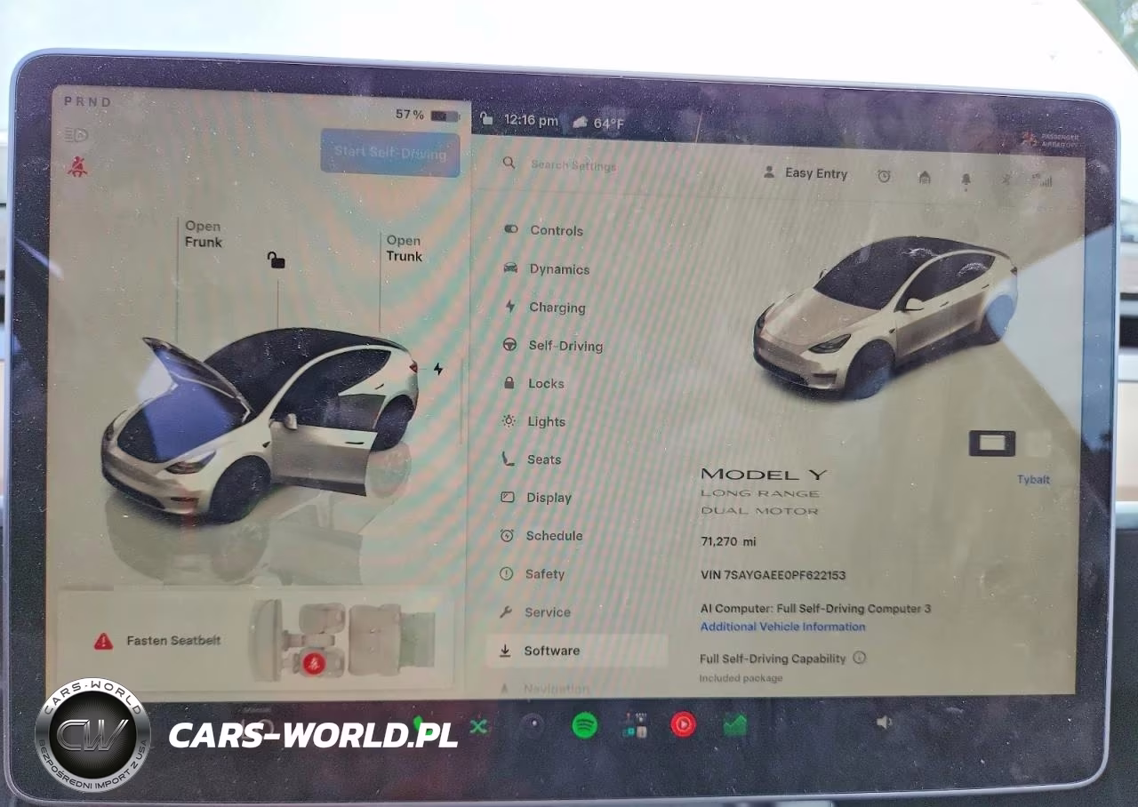 2023 Tesla Model Y VIN:7SAYGAEE0PF622153 - 9