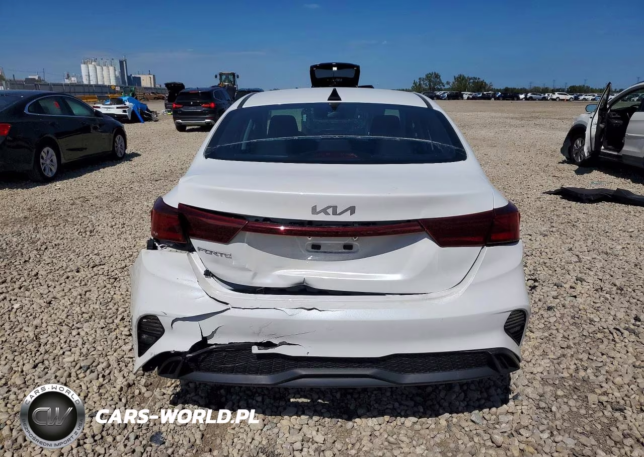 2024 Kia Forte Lxs VIN:3KPF24AD2RE839925 - 6