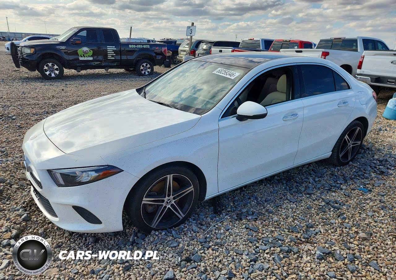 2020 Mercedes-Benz A 220 VIN:W1K3G4EB1LJ228166 - 1