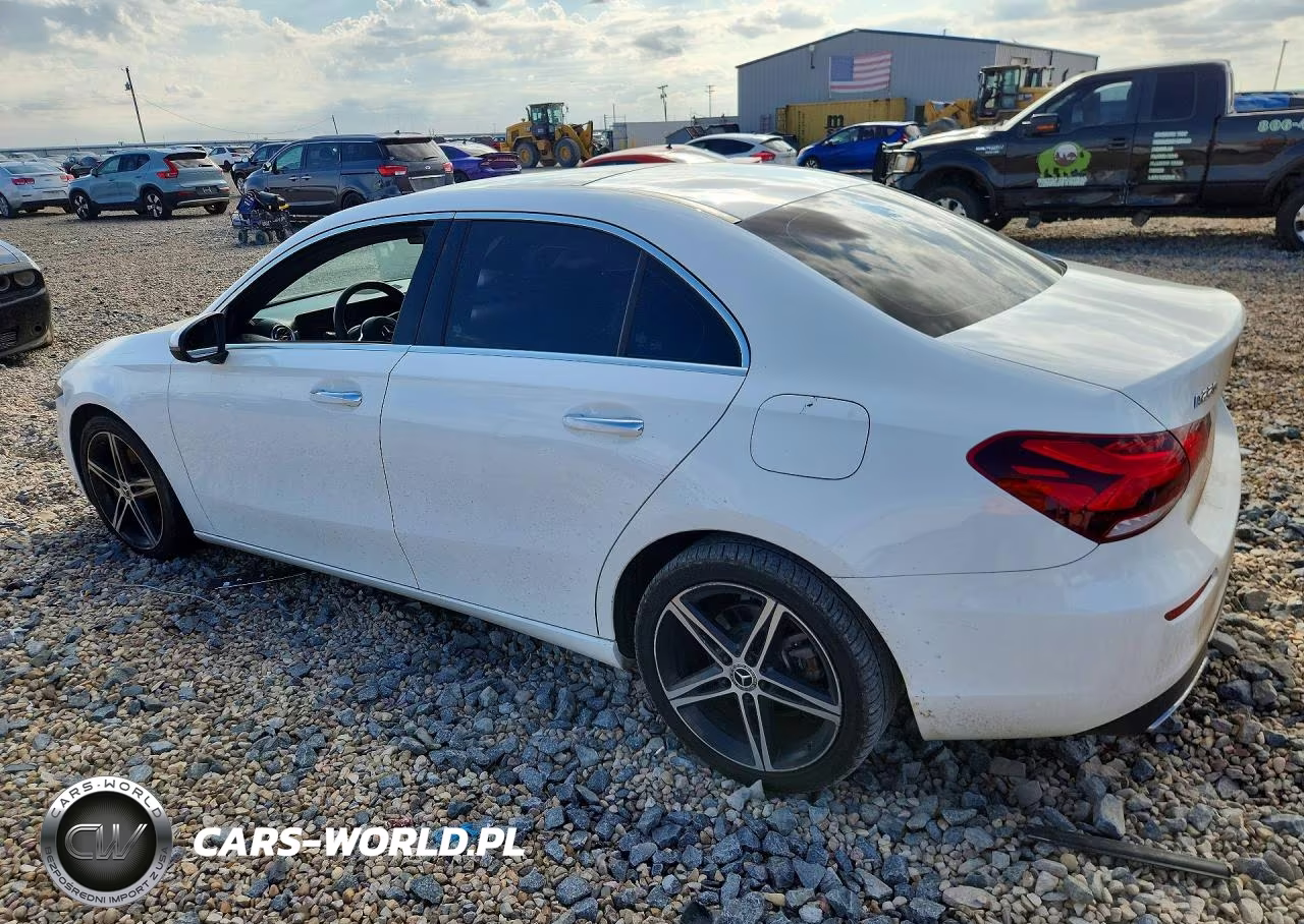 2020 Mercedes-Benz A 220 VIN:W1K3G4EB1LJ228166 - 2