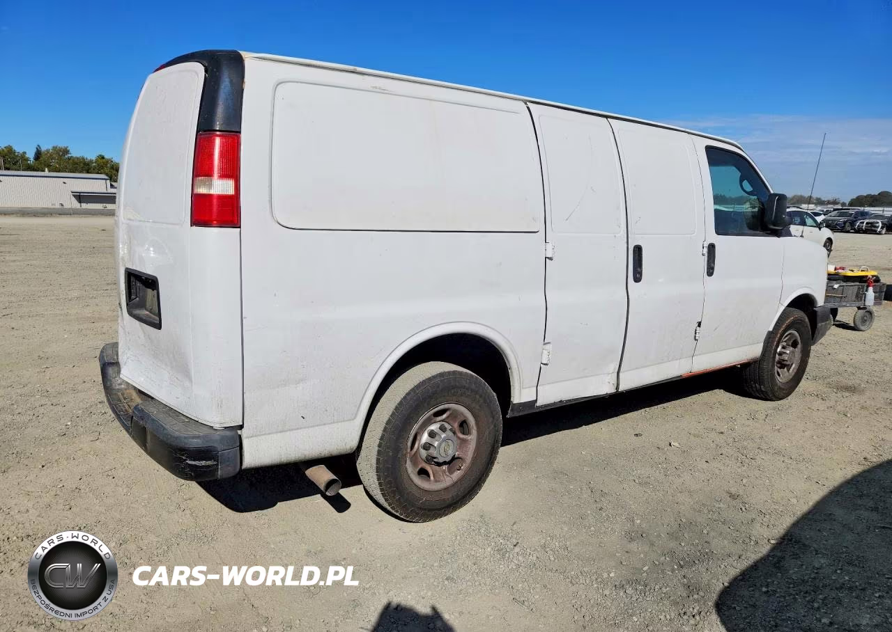 2014 Chevrolet Express G3500 VIN:1GCZGTCA6E1121643 - 3