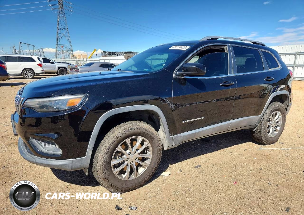 2019 Jeep Cherokee Latitude Plus – zdjęcie 1 z 12