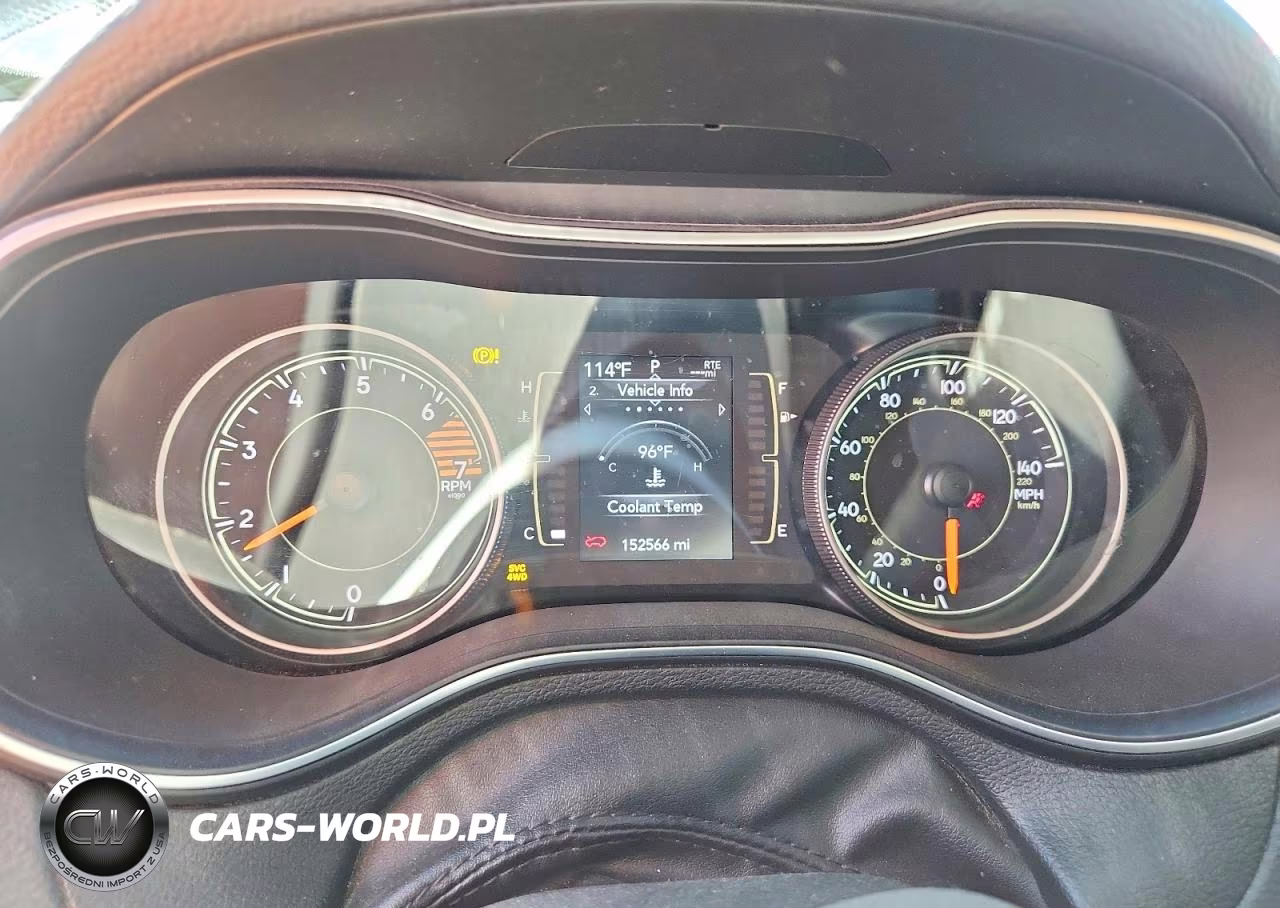 2019 Jeep Cherokee Latitude Plus VIN:1C4PJMLB7KD194506 - 9