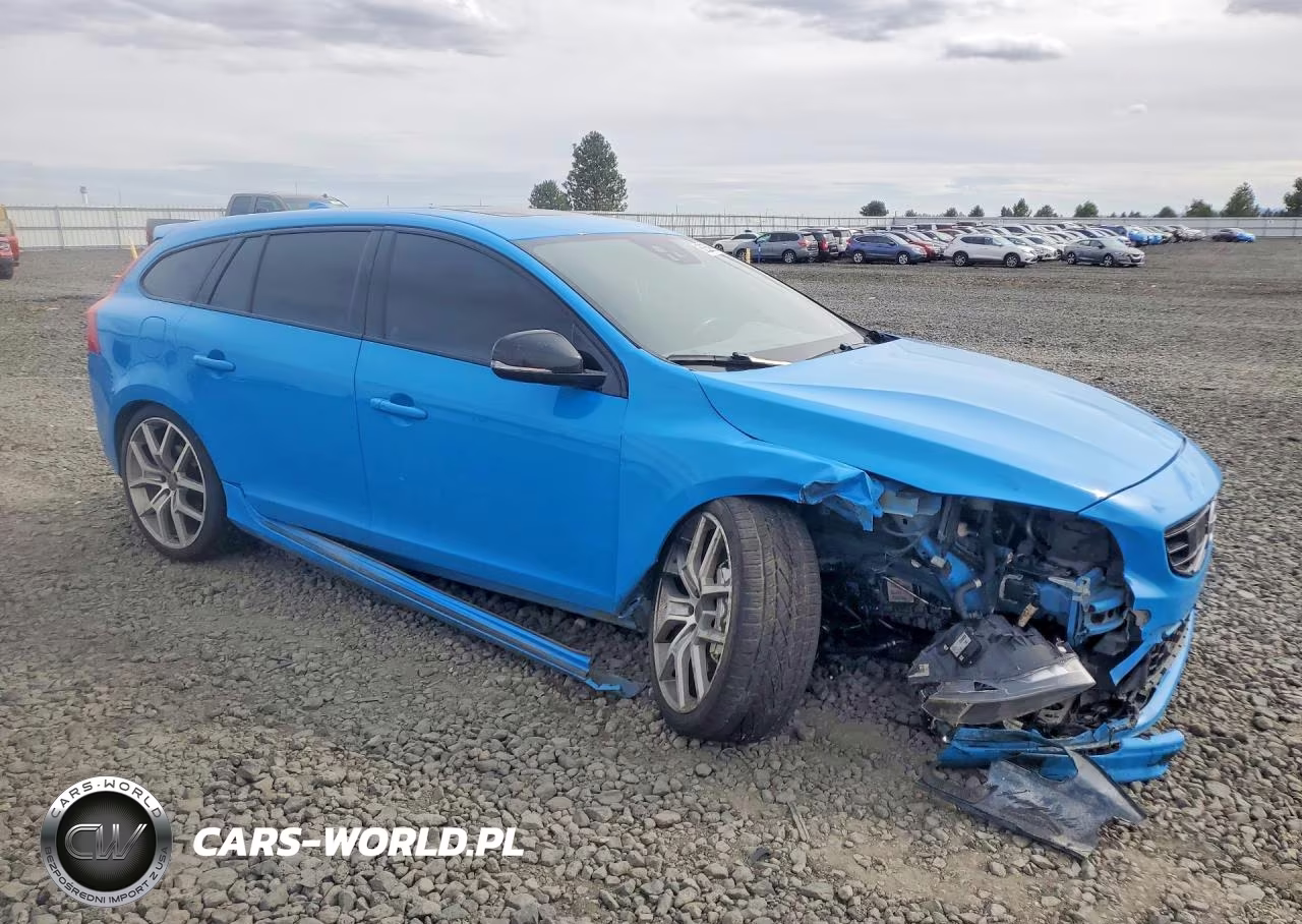 2016 Volvo V60 Polestar VIN:YV1A92SW2G1290120 - 4