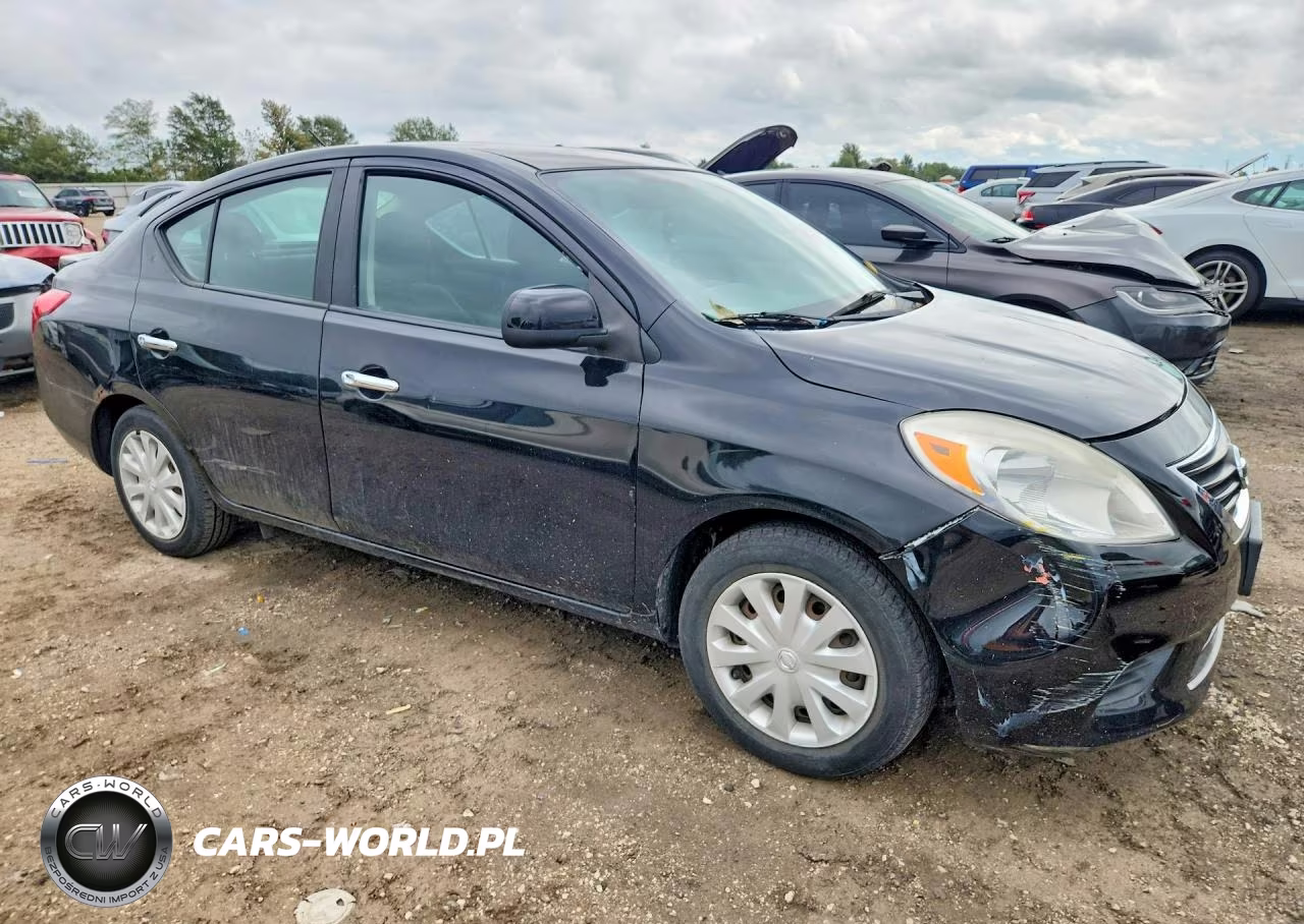 2013 Nissan Versa 1.6 S VIN:3N1CN7APXDL882017 - 4
