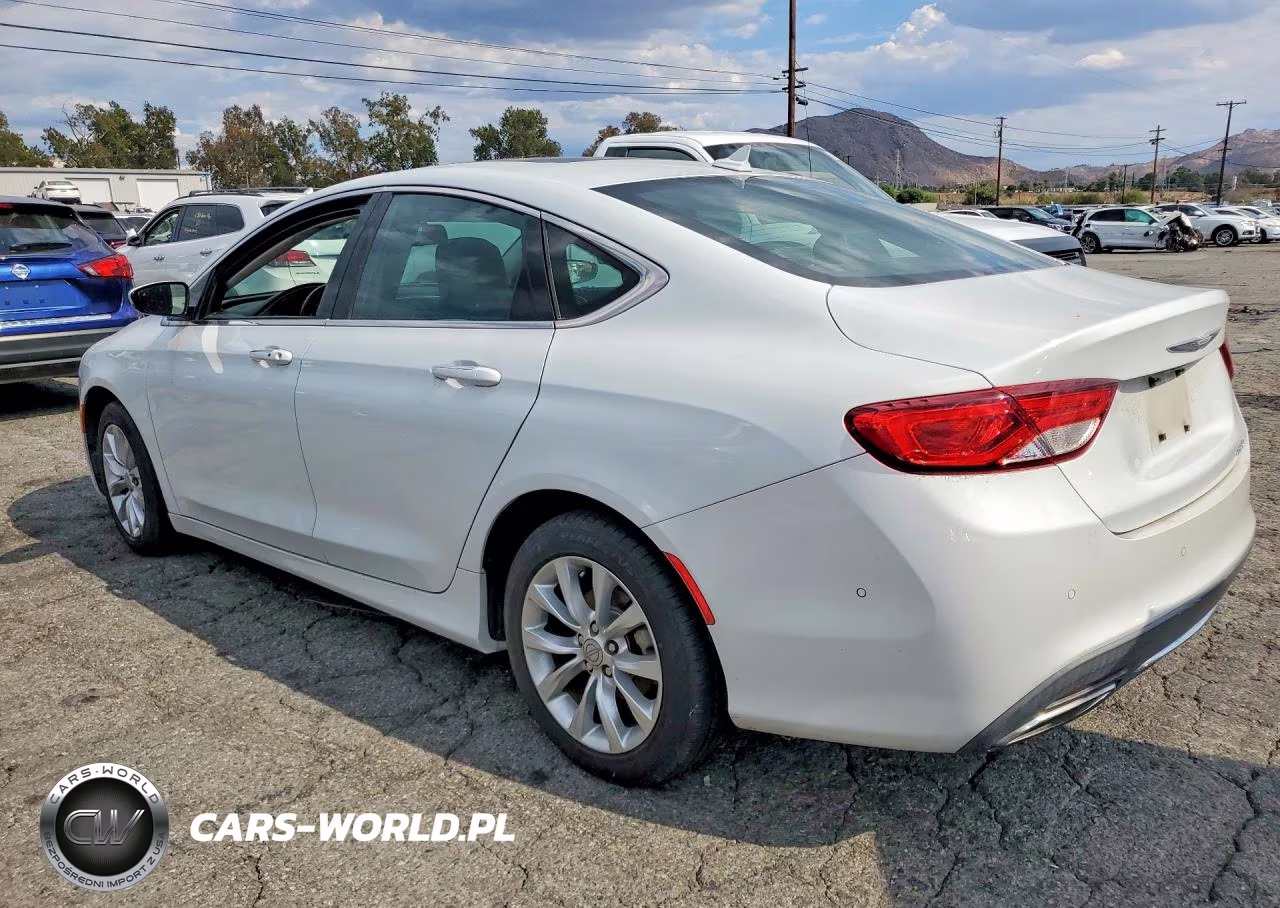 2015 Chrysler 200 C VIN:1C3CCCCG6FN711264 - 2
