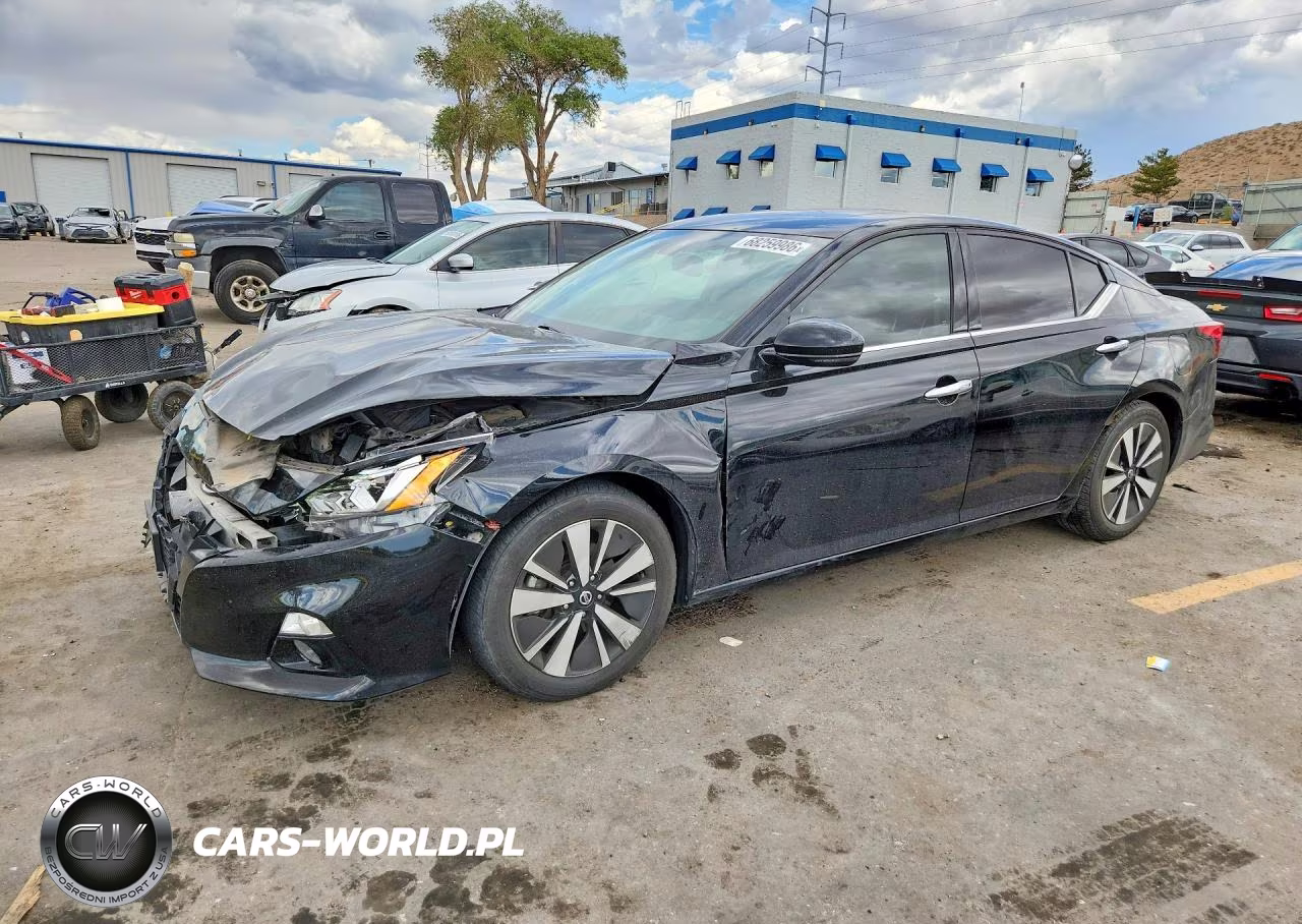 2020 Nissan Altima Sv