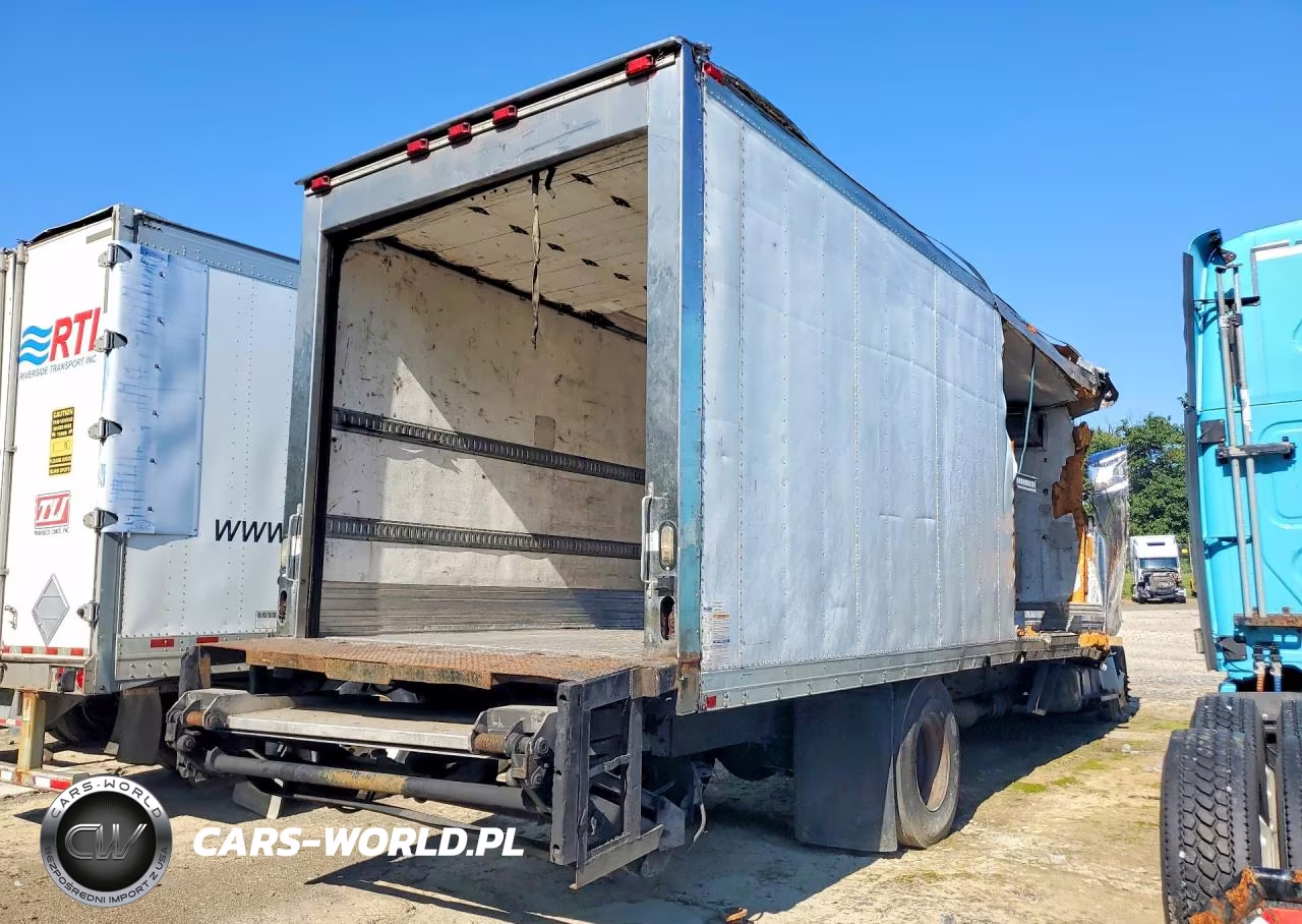 2011 Freightliner Business Class M2 Refrigerated Box Truck VIN:1FVACWDT7BDBD8040 - 3