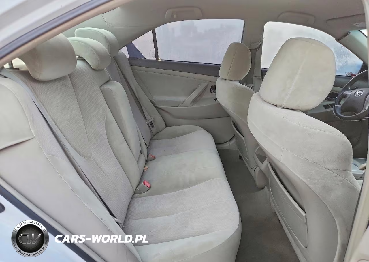 2010 Toyota Camry Le VIN:4TFBF3EK7AR019871 - 10