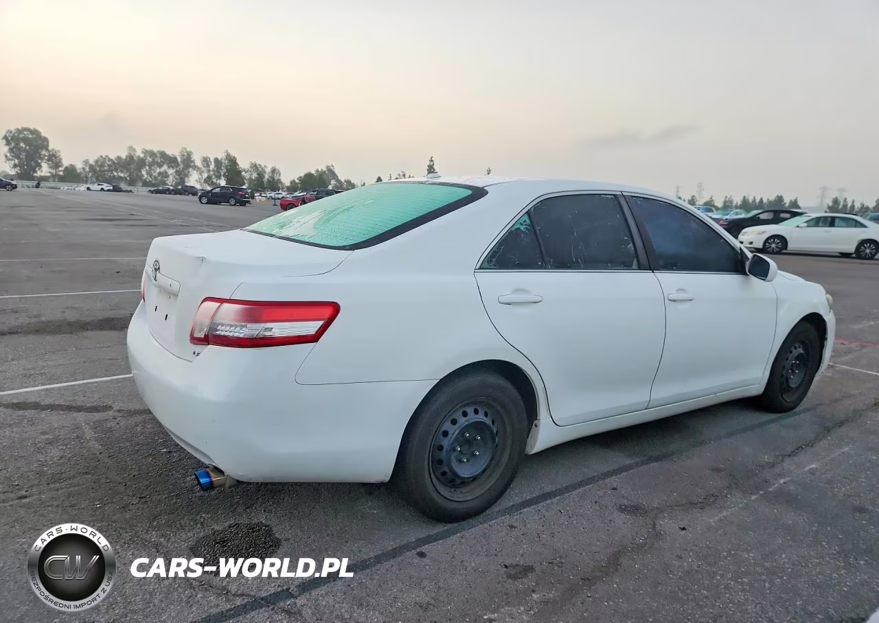 2010 Toyota Camry Le VIN:4TFBF3EK7AR019871 - 3