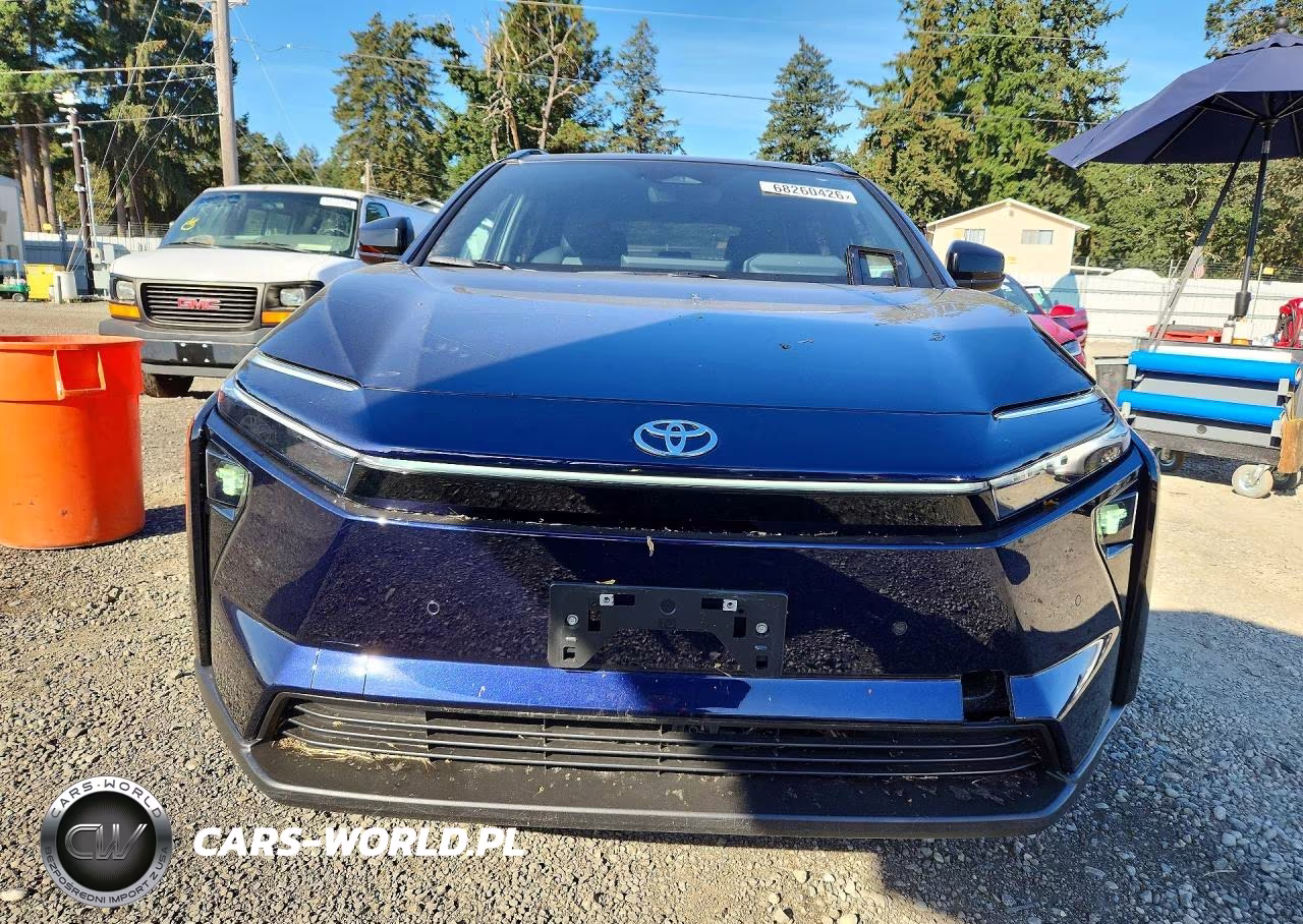 2026 Toyota Bz Xle Plus VIN:JTMBCAEB6TA008280 - 5