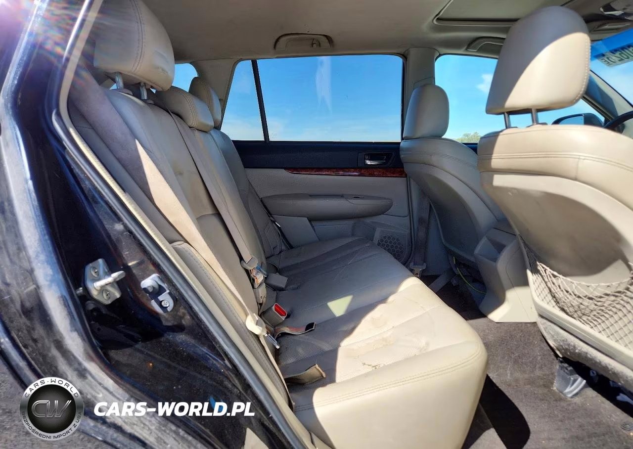 2011 Subaru Outback 3.6R Limited VIN:4S4BRDKCXB2417139 - 10