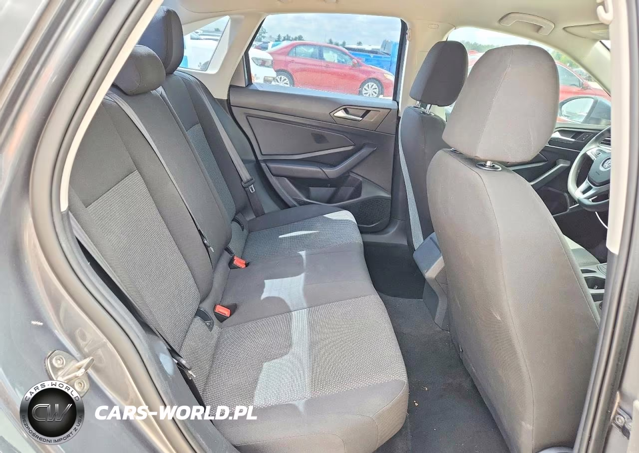 2019 Volkswagen Jetta S VIN:3VWC57BU8KM079356 - 10