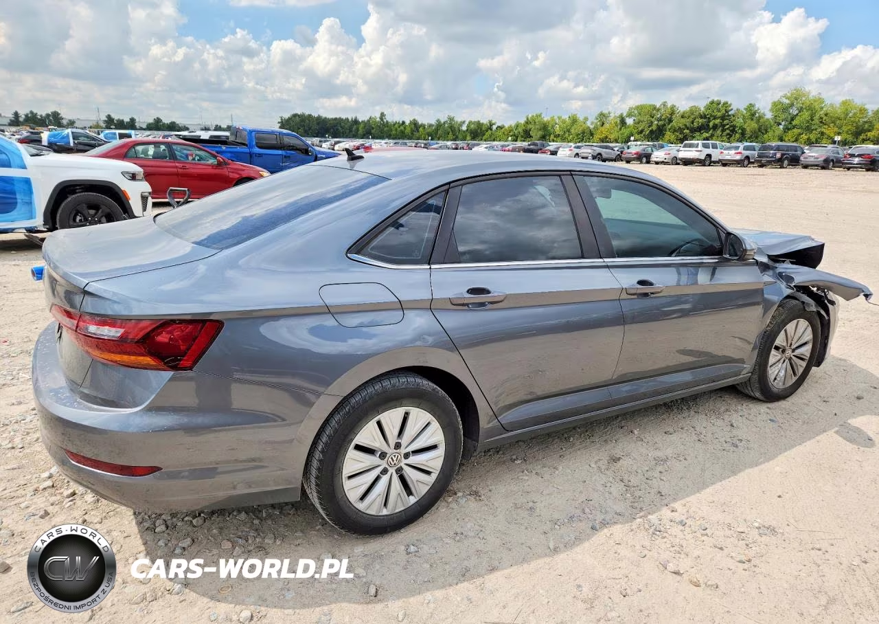2019 Volkswagen Jetta S VIN:3VWC57BU8KM079356 - 3