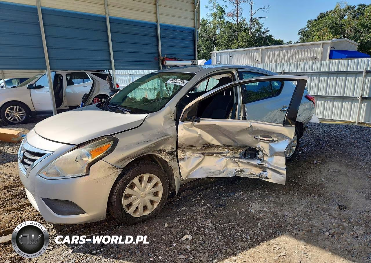 2016 Nissan Versa 1.6 Sv